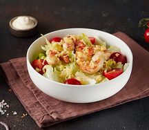 Салат Цезарь с креветками
