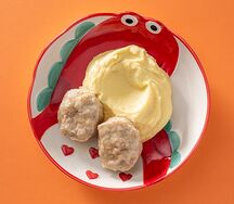 Куриные котлетки на пару с картофельным пюре