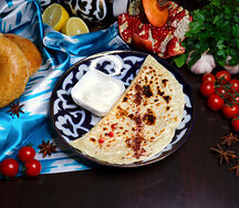 Кутаб с мясом и луком
