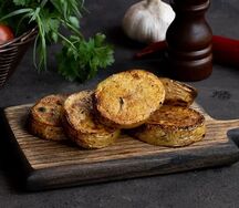 Молодой картофель на мангале