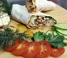 Шаурма с курицей в обычном лаваше