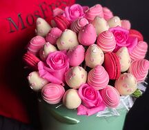 Букет из клубники в шоколаде Ванильные мечты