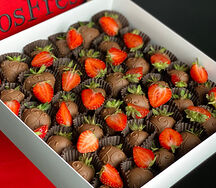 Клубника в шоколаде Вкусный подарок