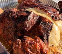 Ананас, пармезан и брусничный соус