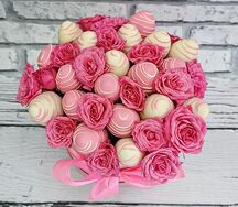 Букет в шляпной коробке Pink love