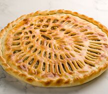Пирог с сёмгой и картошкой
