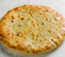 Пирог с сыром и зеленью
