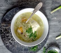 Суп куриный