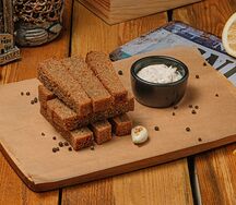 Гренки чесночные