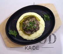 Бефстроганов с картофельным пюре