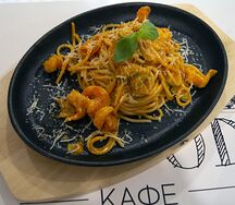 Паста с креветками и цукини