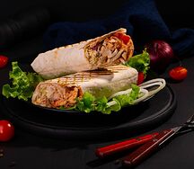Шаурма Фирменная с сырным соусом