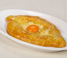 Хачапури по-аджарски