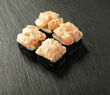 Спайси Маки ролл с лососем