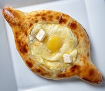Хачапури по-аджарски