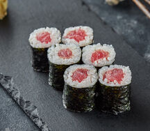 Ролл с тунцом