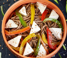 Вок с тофу вегетарианский