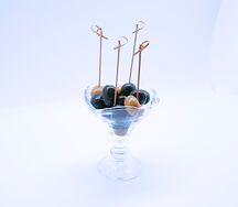 Оливки и маслины