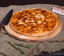 Пирог с яблоком и корицей
