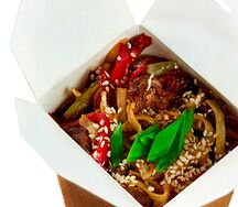 Wok Удон с овощами
