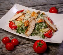 Цезарь с курицей