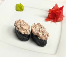 Гунканы с тунцом