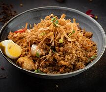 Овощи по-сингапурски с рисом