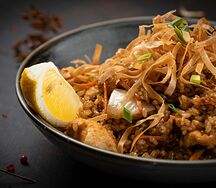Свинина по-сингапурски с рисом