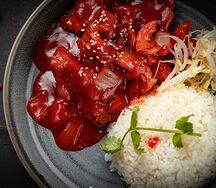 Свинина по-пекински с рисом