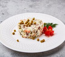 Оливье с говядиной