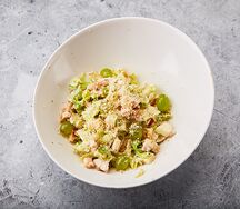 Курица с винoградом