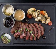 Стейк из оленины