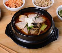 Суп Кимчи тиге со свининой