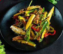 Сочный огурец с говядиной