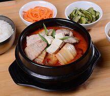 Кимчи тиге с говядиной