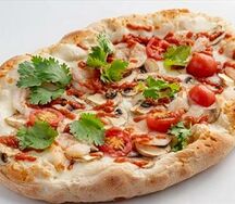 Пицца Том Ям от Crispy x Trailhead L