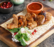 Язык ягнёнка на мангале с курдюком