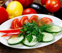 Ассорти из свежих овощей-гарнир