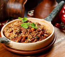 Телятина по-грузински с лобио