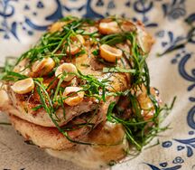 Цыпленок с картофелем и вялеными томатами 