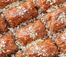 Шоколадная пахлава с кокосовой стружкой и грецким орехом