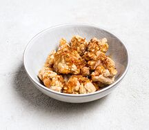Куриный попкорн в соусе BBQ