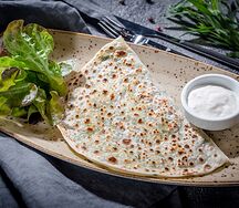 Кутаб с сыром и шпинатом