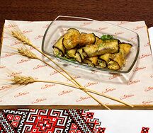 Рулетики из баклажанов