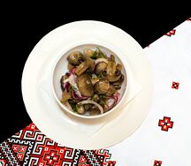 Шампиньоны маринованные