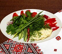 Овощное ассорти с брынзой