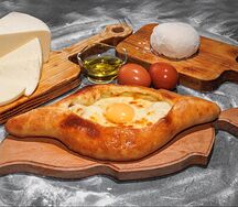 Хачапури по-аджарски