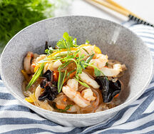 Рисовая лапша с морепродуктами