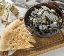 Мидии в соусе Дорблю