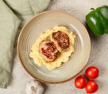 Котлеты из индейки с картофельным пюре